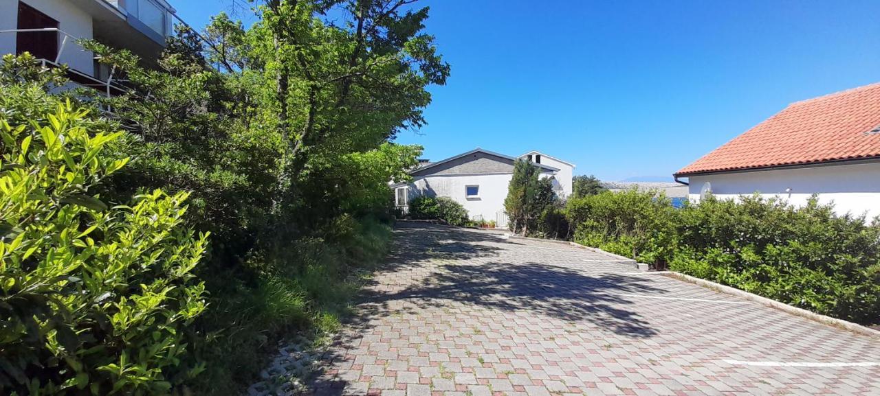 Apartment G&S Ядраново Экстерьер фото
