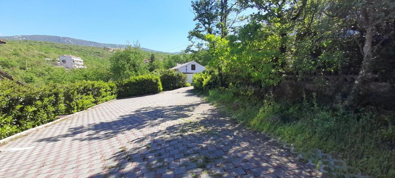 Apartment G&S Ядраново Экстерьер фото